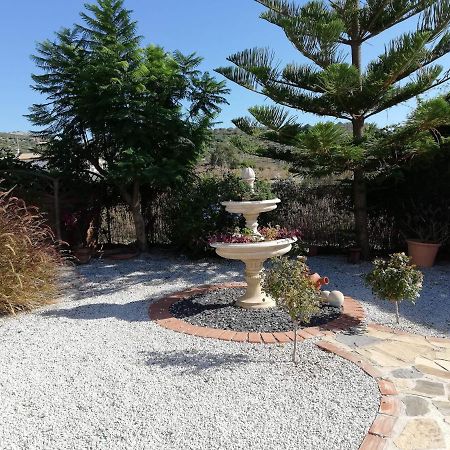 Villa Casa Las Fresas Alcaucin Exterior photo